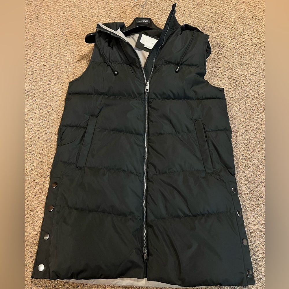Arctic Expedition Black Puffer Vest